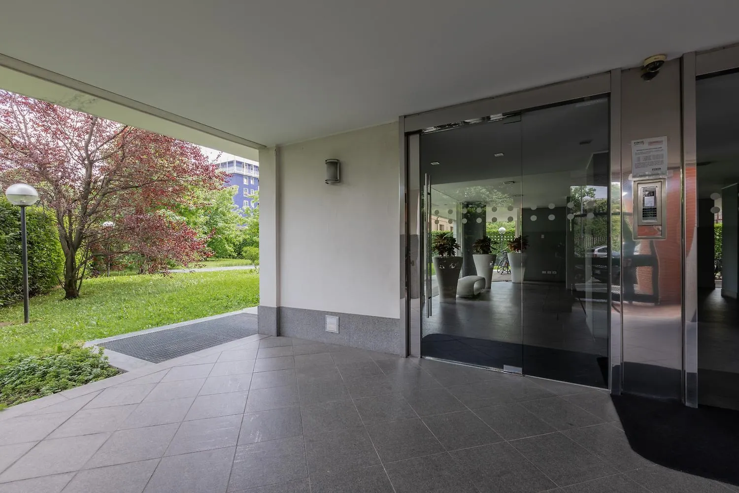 Babaal, Appartamento Con Terrazza Milan Apartment