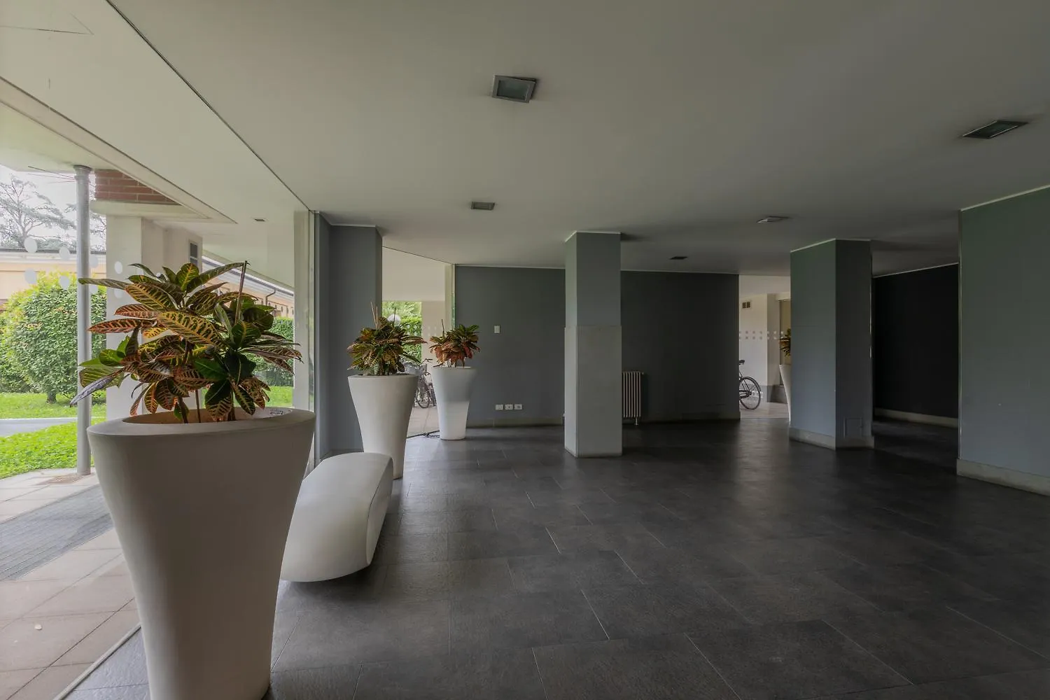 Babaal, Appartamento Con Terrazza Mediolan